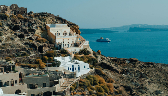 The best time to visit Greece Fira 