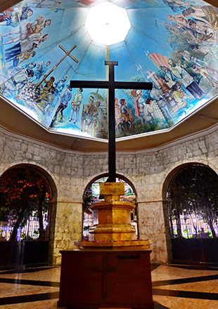 Magellan's Cross in Cebu