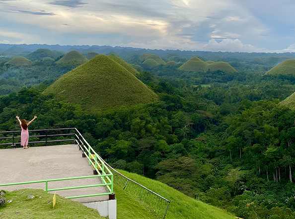 Philippines tours showcasing islands, beaches and iconic destinations